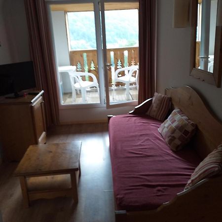 Appartement F2 Au Domaine Des 100 Lacs - Piscine - Sauna - Hammam Cauterets Buitenkant foto